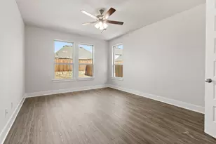 3921 Henley Ln, Garland, TX 75043 - Photo 19
