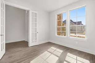 3921 Henley Ln, Garland, TX 75043 - Photo 7