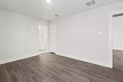 3921 Henley Lane, Garland, TX 75043 - Photo 31