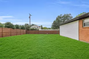 11107 Hillcrest Rd, Dallas, TX 75230 - Photo 23