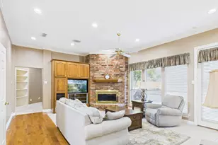 503 Ashburne Glen Cir, Ovilla, TX 75154 - Photo 5