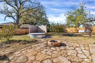 406 N Oak Ln, Tolar, TX 76476 - Photo 35