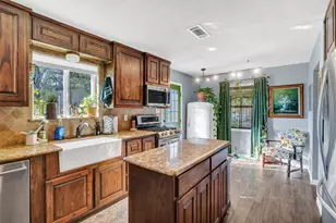 406 N Oak Ln, Tolar, TX 76476 - Photo 13