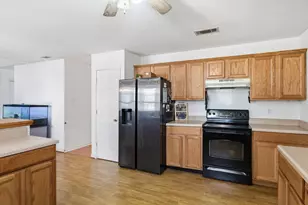 213 Westview Dr, Gun Barrel City, TX 75156 - Photo 13