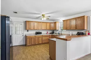 213 Westview Dr, Gun Barrel City, TX 75156 - Photo 11