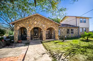 1025 S Belknap St, Mexia, TX 76667 - Photo 5