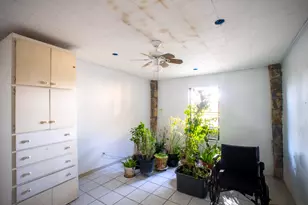 1025 S Belknap St, Mexia, TX 76667 - Photo 35