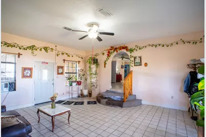 1025 S Belknap Street, Mexia, TX 76667 - Photo 15