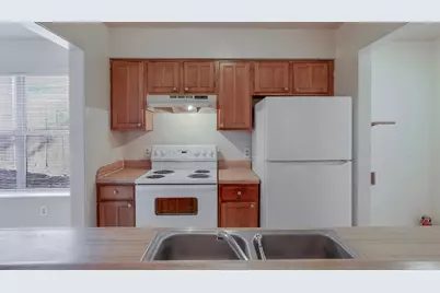 712 Woodland Court, Kennedale, TX 76060 - Photo 5