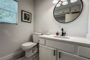 1864 Highland Ave, Fort Worth, TX 76164 - Photo 17