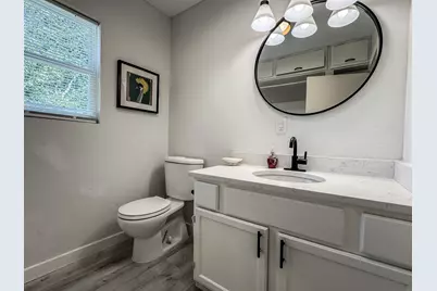 1864 Highland Avenue, Fort Worth, TX 76164 - Photo 17