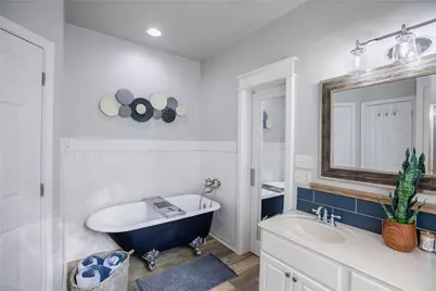 2702 River Ridge Court, Granbury, TX 76048 - Photo 11