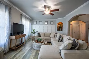 2702 River Ridge Ct, Granbury, TX 76048 - Photo 3