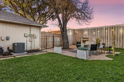 2941 Hunters Point Lane, Carrollton, TX 75007 - Photo 37