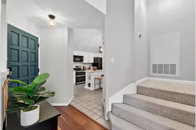 2941 Hunters Point Lane, Carrollton, TX 75007 - Photo 7