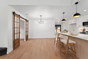 9641 Sophora Cir, Dallas, TX 75249 - Photo 5