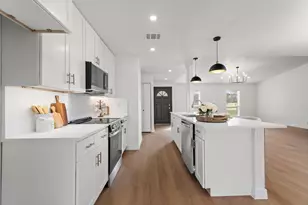 9641 Sophora Cir, Dallas, TX 75249 - Photo 11