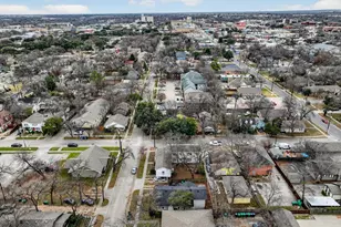 1111 N Austin St, Denton, TX 76201 - Photo 9