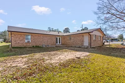 2400 Holly Street, Jacksonville, TX 75766 - Photo 23