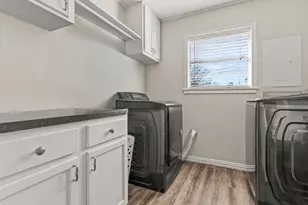 2400 Holly St, Jacksonville, TX 75766 - Photo 11