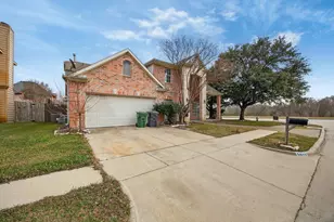 5819 Chatsworth Ct, Arlington, TX 76018 - Photo 25