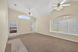 5819 Chatsworth Ct, Arlington, TX 76018 - Photo 13