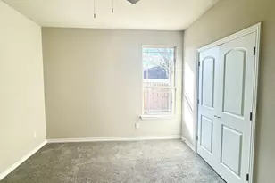 1513 Galveston St, Grand Prairie, TX 75051 - Photo 11