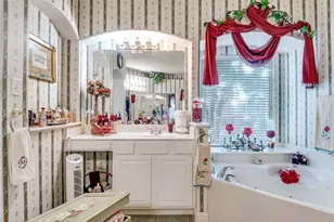 1610 Skyline Dr, Garland, TX 75043 - Photo 15