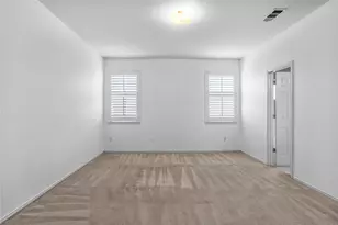 808 Dunkirk Ln, Arlington, TX 76017 - Photo 13