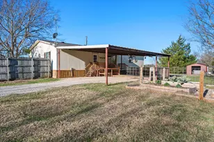 260 N State Hwy 75 Hwy, Fairfield, TX 75480 - Photo 5