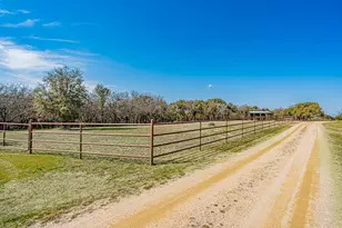 1904 Floyd Rd, Weatherford, TX 76087 - Photo 17