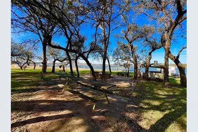 1935 Deer Trail Road, Possum Kingdom Lake, TX 76449 - Photo 35