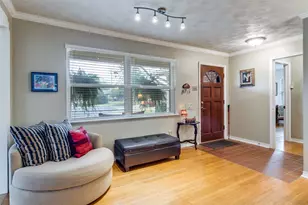 8518 Sweetwood Dr, Dallas, TX 75228 - Photo 3