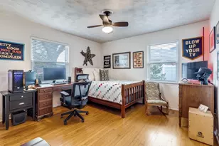 8518 Sweetwood Dr, Dallas, TX 75228 - Photo 17