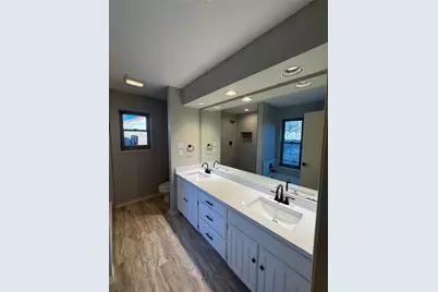 6921 Meadow Park, North Richland Hills, TX 76180 - Photo 15