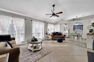 6504 Topaz Dr, Arlington, TX 76001 - Photo 7