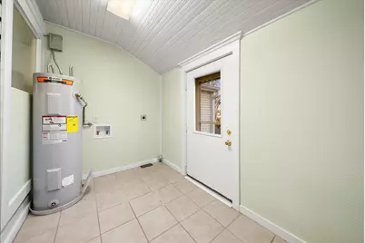 101 N 7th Street, Krum, TX 76249 - Photo 19