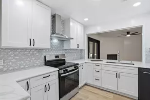 525 W Ridgewood Dr, Garland, TX 75041 - Photo 9