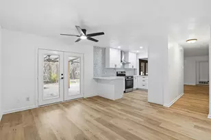 525 W Ridgewood Dr, Garland, TX 75041 - Photo 7