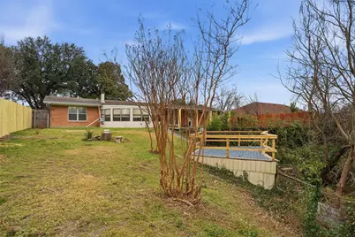 525 W Ridgewood Drive, Garland, TX 75041 - Photo 33