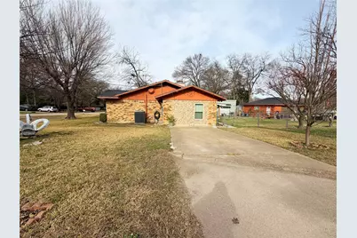 1226 Linkwood Lane, Lancaster, TX 75146 - Photo 19