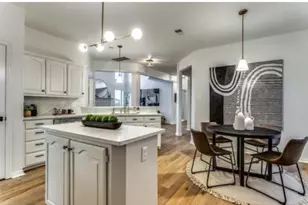 1377 Riley Dr, Carrollton, TX 75007 - Photo 13