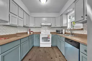 1007 Kay Lynn St, Mansfield, TX 76063 - Photo 5