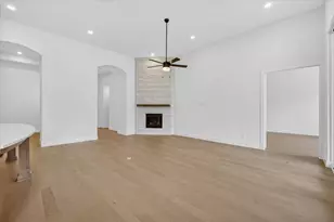 1609 Sandbrock Dr, Aubrey, TX 76227 - Photo 9