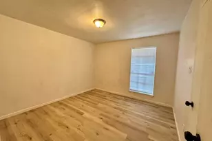 2601 Pebblebrook St, Arlington, TX 76014 - Photo 13