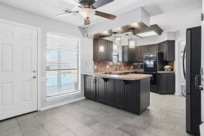 2613 Stone Hollow Drive, Bedford, TX 76021 - Photo 7