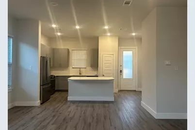 825 W Mayfield Road #224, Arlington, TX 76015 - Photo 3