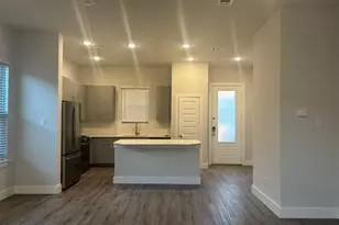 825 W Mayfield Rd, Arlington, TX 76015 - Photo 3