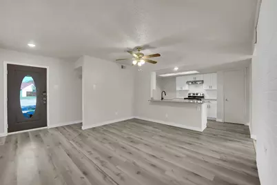 1011 Elk Grove Drive, Richardson, TX 75081 - Photo 5