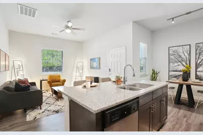 8200 Clarksprings Drive #2, Dallas, TX 75236 - Photo 3